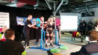 Marte Elverum - 170 kg raw squat - 71 kg BW