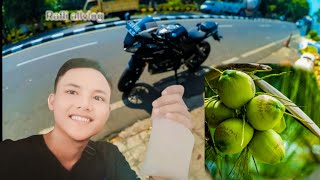 daily vlog beli es kelapa muda di siang hari😊