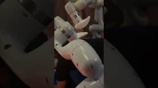 This San Antonio spot has an AI robot that gives massages! #SHORTS #SanAntonio