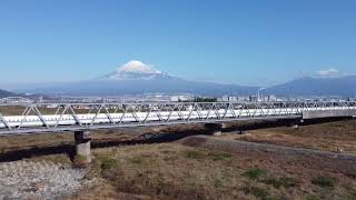 東海道新幹線と富士川橋梁