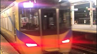 南海高野線　泉北ライナー　金色でも中百舌鳥には止まらない❗️#shorts#short#shortvideo#電車#train#열차#鉄道#女子鉄#南海#南海電車#南海高野線#泉北ライナー