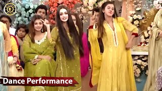 Viral Dance Girl Ayesha | Live Dance Performance #toppakistanidrama