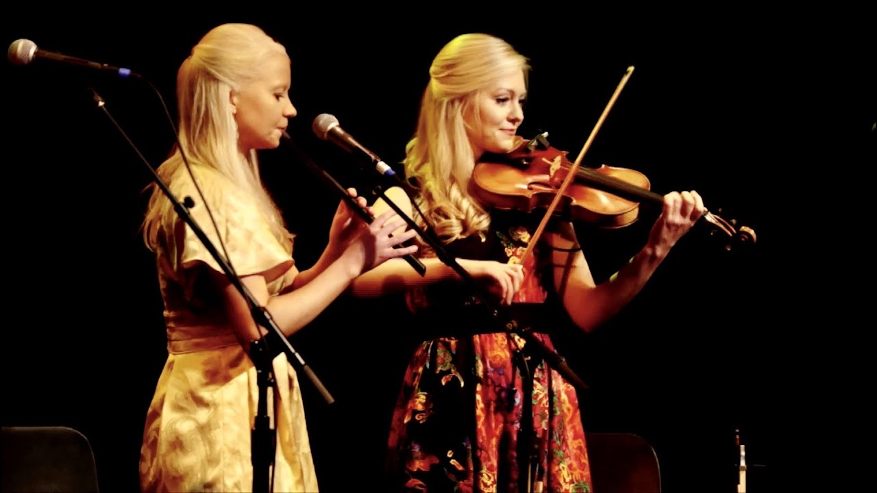 The Gothard Sisters - "Chasing The Sun" | LIVE At The Edmonds Center ...