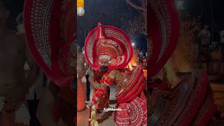 ഈ തെയ്യം കണ്ണു കൊണ്ട് കാണിക്കുന്നത് കണ്ടോ #theyyam #theyyam_songs #theyyamkerala #tulunadu #kola