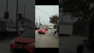 下午一场大雨 大山脚多地积水