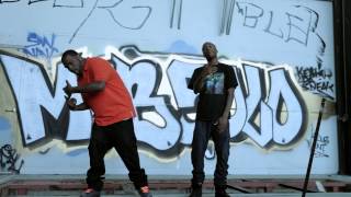 Young Bari \u0026 Keak Da Sneak - Movin' \u0026 Groovin' Music Video