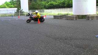 第４０１回　へなちょこライダー走行会２７　かわっちさん　８の字練習