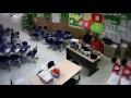 Video capta imágenes de maestro cuando besa a estudiante de 10 años