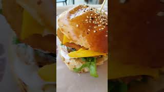 #keşfetbeniöneçıkar #tredingvideo #keşfet #hamburger #foodvideo #food #fethiye #ölüdeniz #delicius