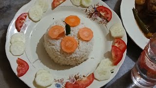 katla macher piyaji/Rice decorating with salad