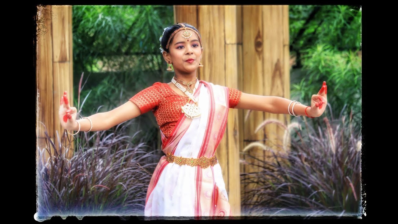 Bharat Anokha Raag Hain- Bharatnatyam Solo Dance - YouTube