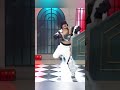 YGX LeeJung dancing to Michael Jaskson on SNL KOREA 🔥