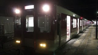 近鉄青山町駅の発車メロディー？平日早朝6時0分に起きる光景