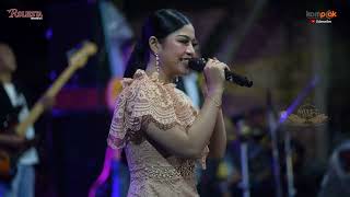 KUPU KUPU | ITA KDI | OM ROLIESTA FEAT AYIEK WEDDING GALERY