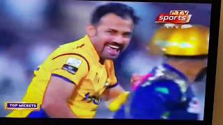 Wahab Riaz Bowled out to Sarfaraz Ahmed (shows him funny mustache style)