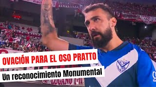 ABRAZO DE OSO: UNA OVACIÓN MONUMENTAL PARA LUCAS PRATTO