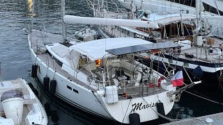 Hors série,mon avis sur le Hanse 545 un catamaran décroche au mouillage