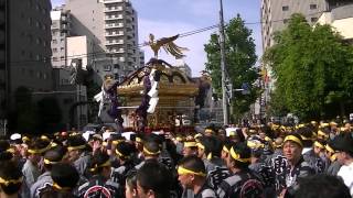 平成25年　台東入谷・小野照崎神社神幸祭　本社神輿＝宮出町内渡御