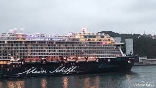 邁希夫5號（MEIN SCHIFF5）途易郵輪（TUI CRUISES）離開基隆港鳴笛聲