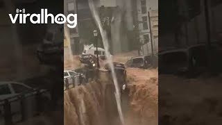 Large Flood in Valencia, Spain || ViralHog