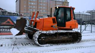 Бульдозер в аренду / аренда бульдозера в СПБ и лен. обл. www.deltabalt.ru