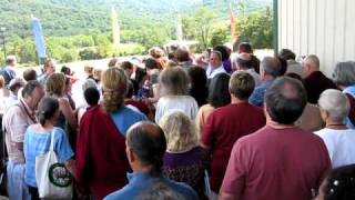 rinpoche-arrives.avi