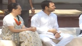 CWC Meeting : Rahul Gandhi holds prayer meeting in Gandhi Ashram at Sabarmati | Oneindia News