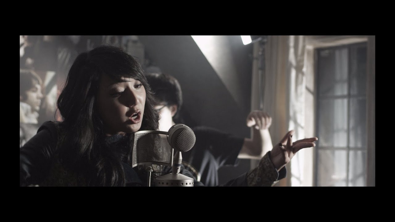 Thrift Shop Smooth Cover