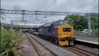 DRS 37422 storms through Bletchley with intermodal flats 27/06/22