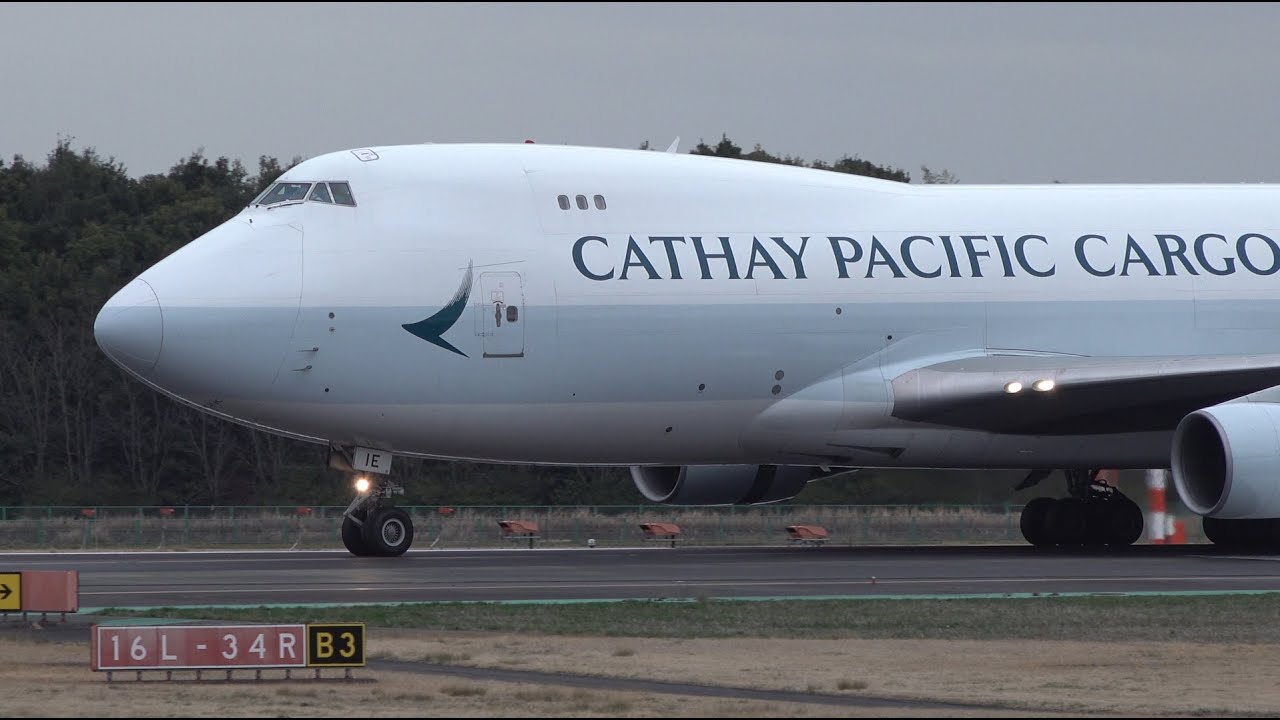 Cathay Pacific Cargo Boeing 747-400F B-LIE Landing At NRT 34R - YouTube