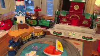 Geotrax Christmas In Toy town Complete set w Holiday Limited Edition Xmas Train