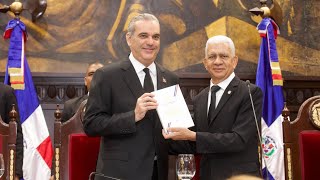 #ExpresoMatutino / Luis Abinader pone fin a 180 años de continuismo con la nueva Constitución