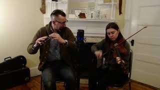 Colonel Roger's/The Happy Days of Youth | Will Woodson \u0026 Caitlin Finley, Irish Flute and Fiddle