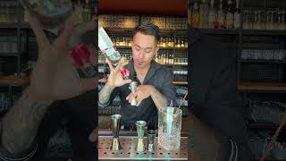 How to use jigger different between bartender/pro and mixo