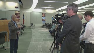 Houston parents react to surprise school closure plan: 'We never know what is going to happen'