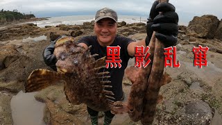 50斤猪血10个猪肺投500平巨坑，坑里黑影乱窜，靓货一条比一条大