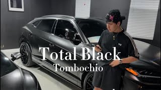 Total black - Tombochio (Inédita) Elbohemia