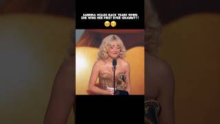 Sabrina Holds Back Tears When She Wins Her First Grammy! 😱 #sabrina #grammys