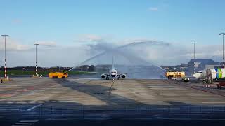 Aankomst Peter Pan op Rotterdam Airport PH-HSI