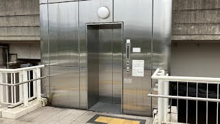 【2022年版】スペースワールド駅付近歩道橋のエレベーター（日立製）