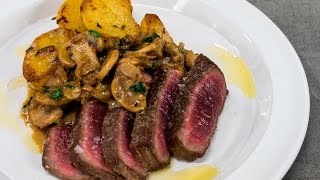 TETOVANÝ CHEF: Steak Diane s opečenými bramborami a houbami