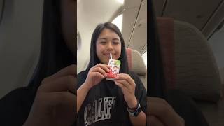 ASIANA AIRLINES ECONOMY CLASS FOOD REVIEW ✨ Flying Taipei to Seoul ✈️