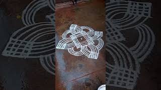 #shortsvideo#padikolam#margalikolam#friday\u0026 Tuesday kolam #pandagamuggulu#lakshmi's kolam