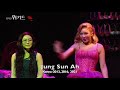 Wicked Glinda Comparison- Popular