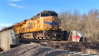 SD70AH T4,AC44C6M,Geeps,Horn salutes,KCS,CSX,BNSF and more.12 Trains 2 wks of railfanning