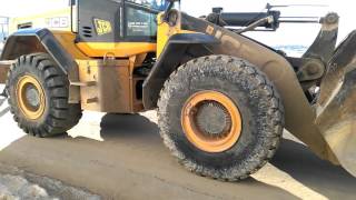 Фронтальный погрузчик JCB 456ZX