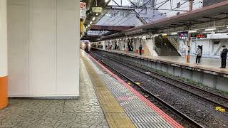 [特急成田エクスプレス発車シーン]八王子駅　成田空港行き