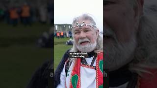 Thousands gather at Stonehenge to celebration the winter solstice