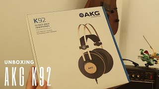 Unboxing AKG K92 / Fone de ouvido profissional / Custo-benefício / Monitor de áudio