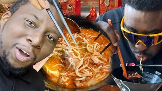 🍜 Trying Ajisen Ramen Noodles for the First Time! | YAWWMONDONNY 🍜